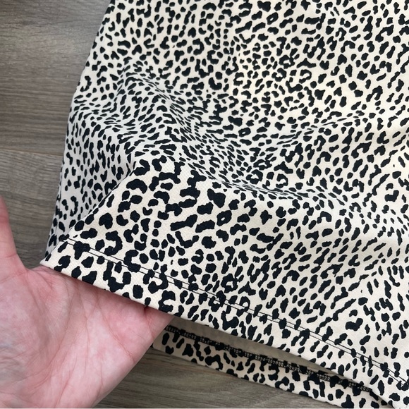 Leopard Cheetah Pattern Skirt - Picture 3 of 4